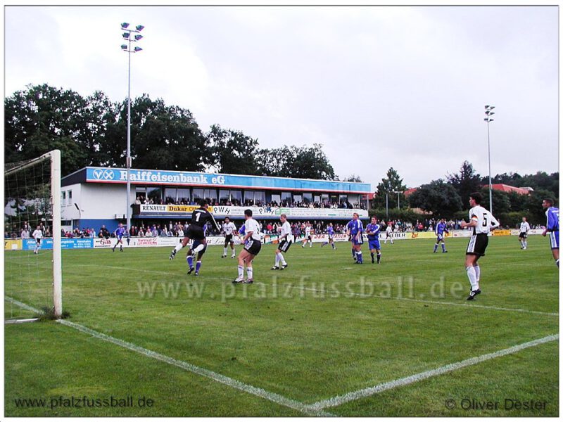 13.07.2000: Die DFB-U18 im Herxheim